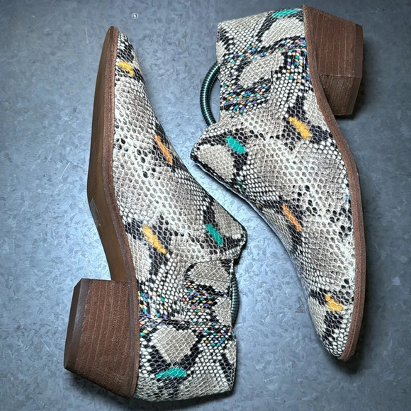 Madewell Myles Ankle Leather Boot Stamped Rainbow Snake Women’s size 8.5 - Picture 5 of 14